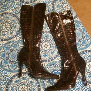 EUC Heeled Boots 9 1/2 Brown